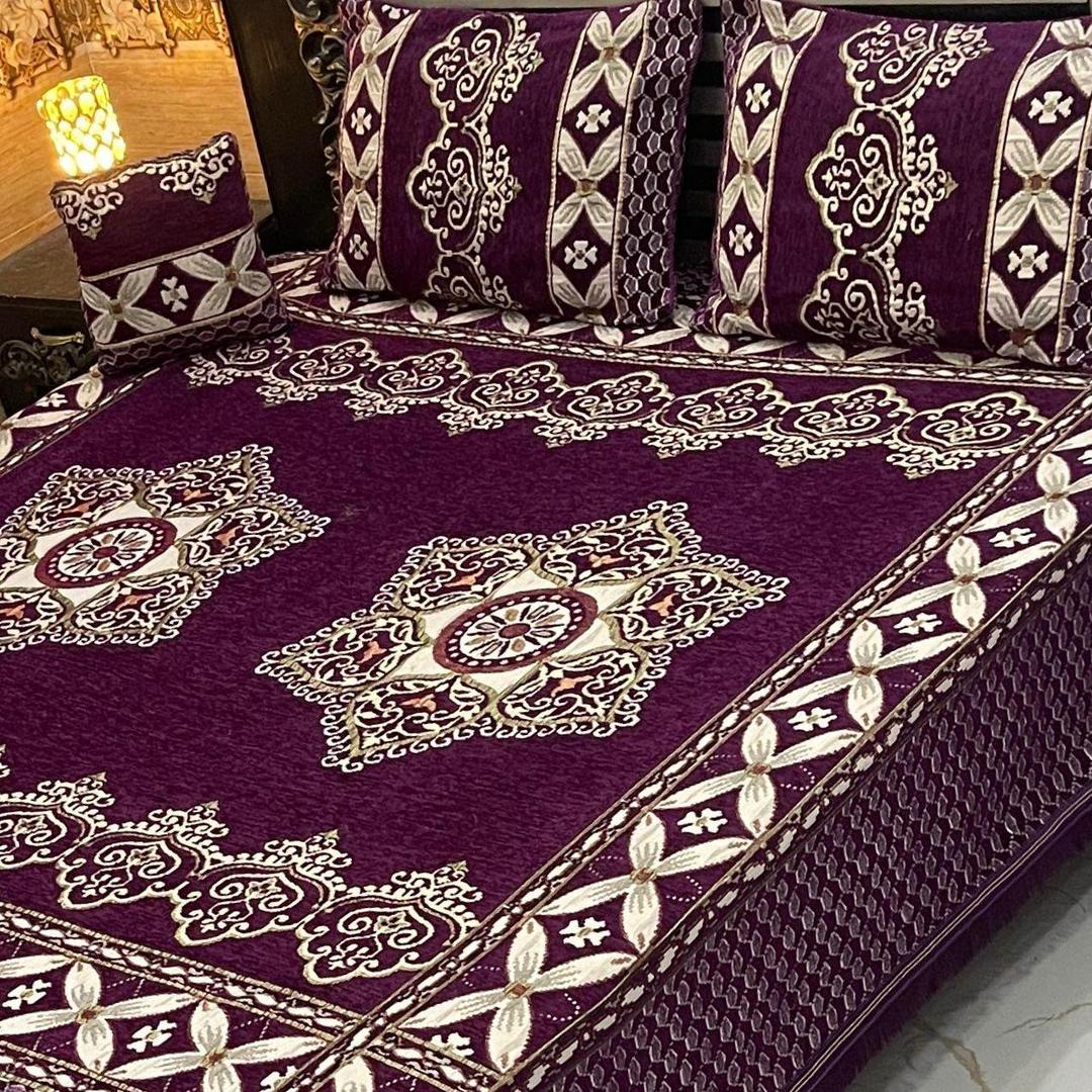 4 Pcs Velvet Jacquard Embroidered Double Bedsheet