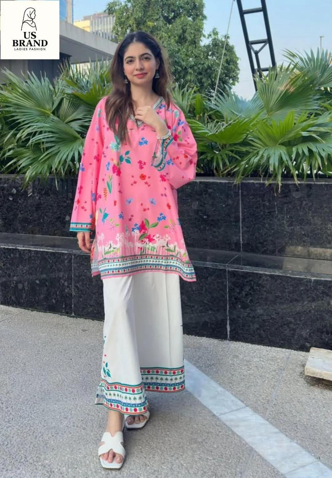 2 Pcs Women's Stitched Swiss Lawn Digital Print Co-Ord Set