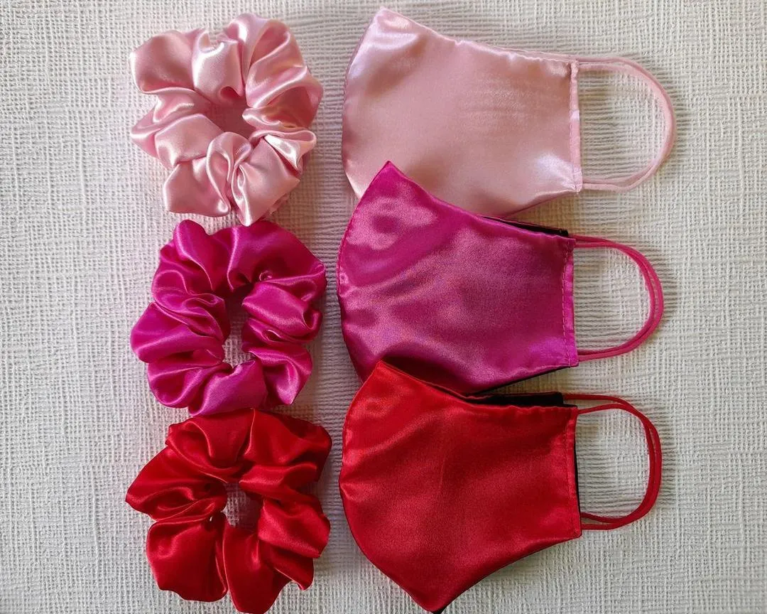 2 in 1 Matching Set, Scrunchie and Mask Set 