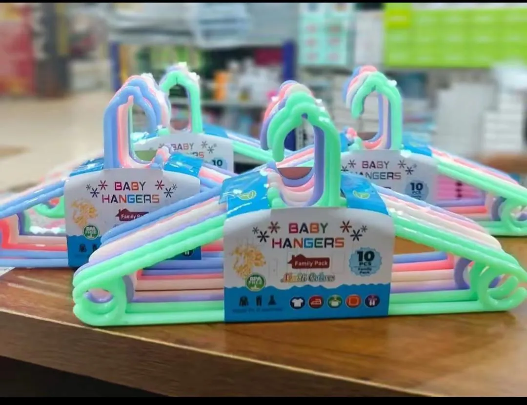 High Quality 10 Pcs Baby Hangers Excellent Quality Attractive Design Long Lasting Product for Kids Hangers for Clothes 