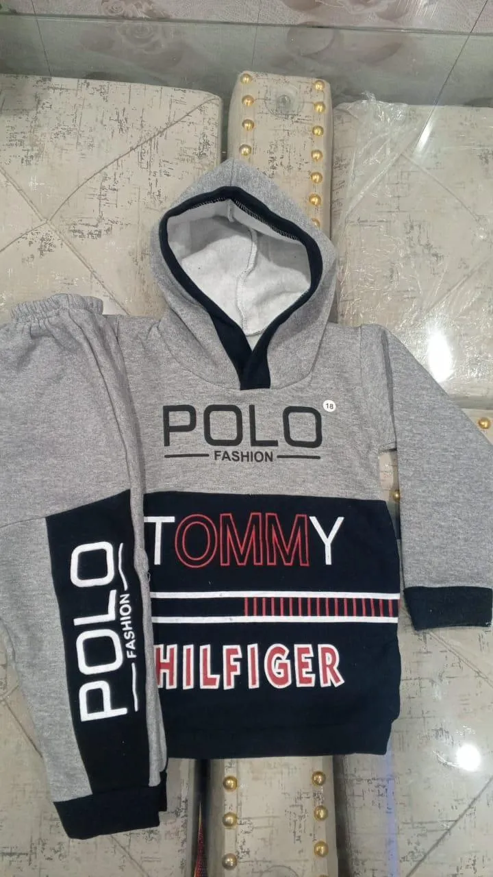 2 Pcs Boy's Blended Printed Tracksuit – Comfortable & Stylish