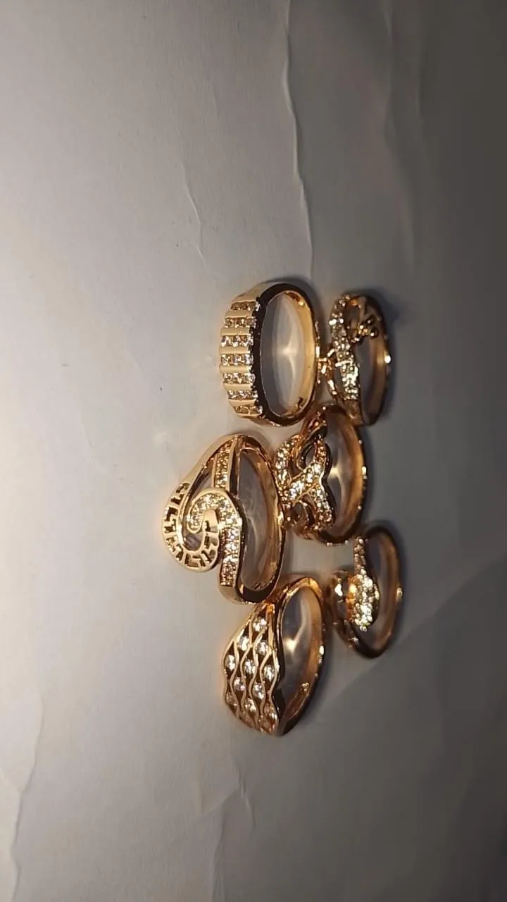 Golden 6 Pcs Unique Design Rings Set - Gold Plated for Women