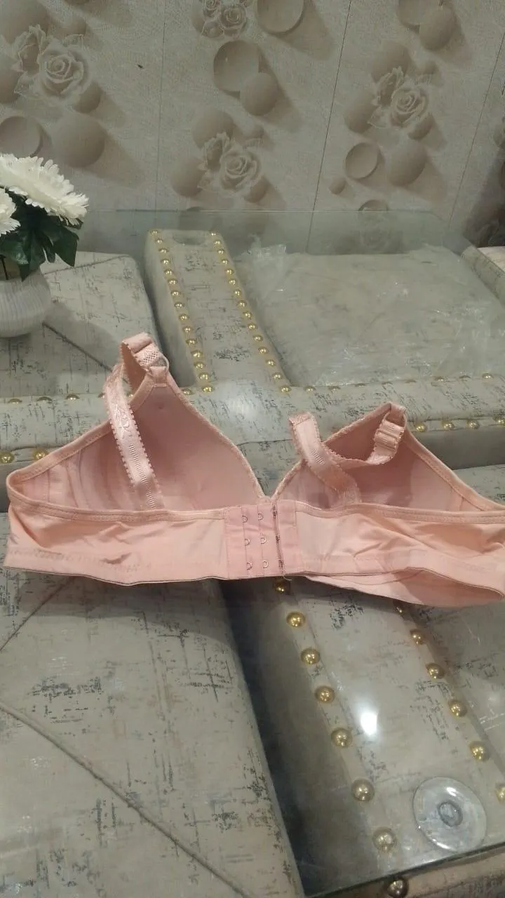 Spandex Plain Padded Bra – Comfortable Everyday Support (Sizes 36-42, Cup B)