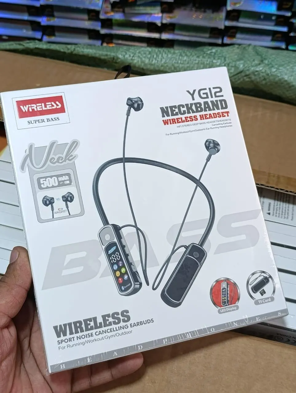 Black Long-Lasting Battery With Fast Charge 12 Wireless Neckband