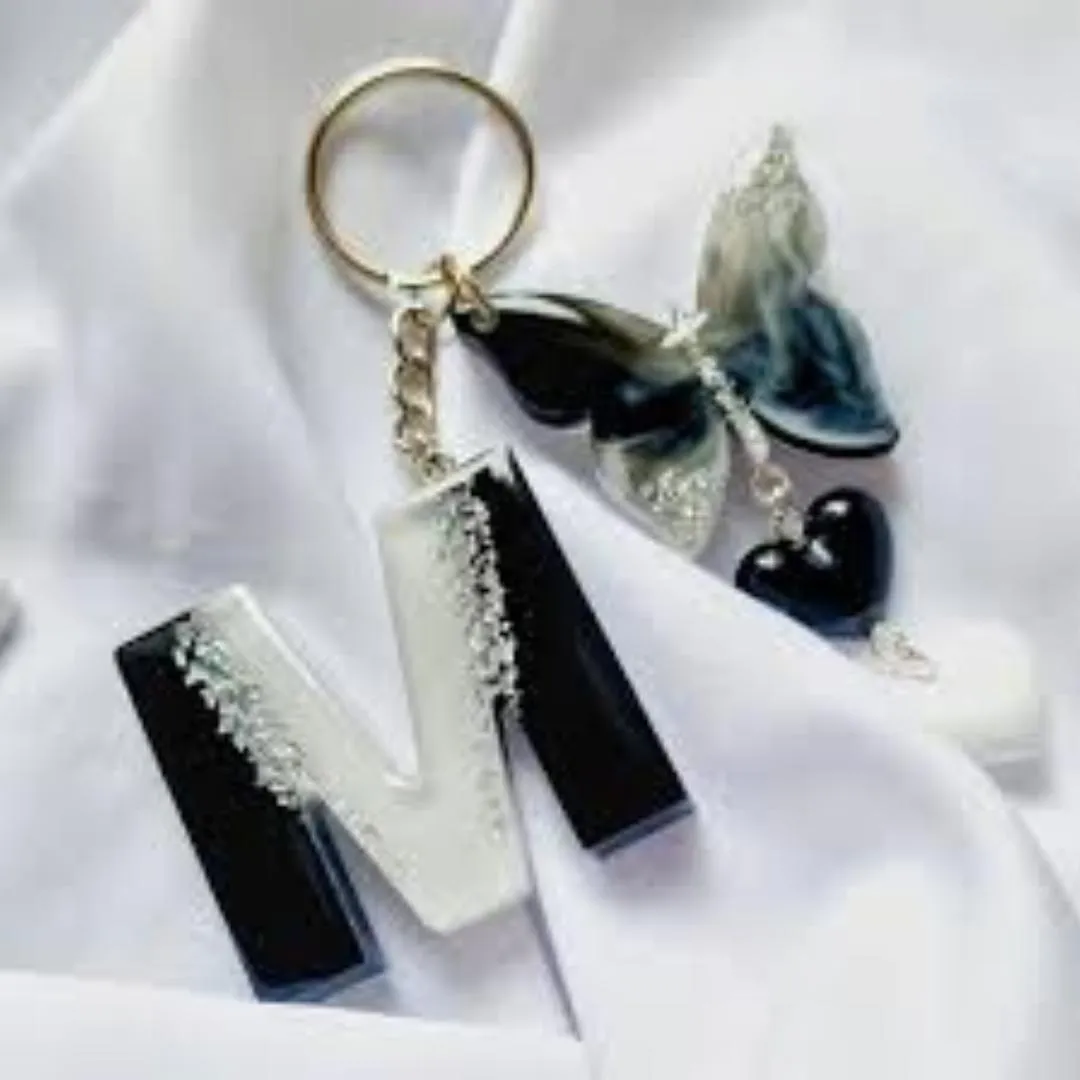 Custom Resin Alphabet Keychain with Butterfly & Heart Charms – Personalized Name Keychain Gift for Women & Girls