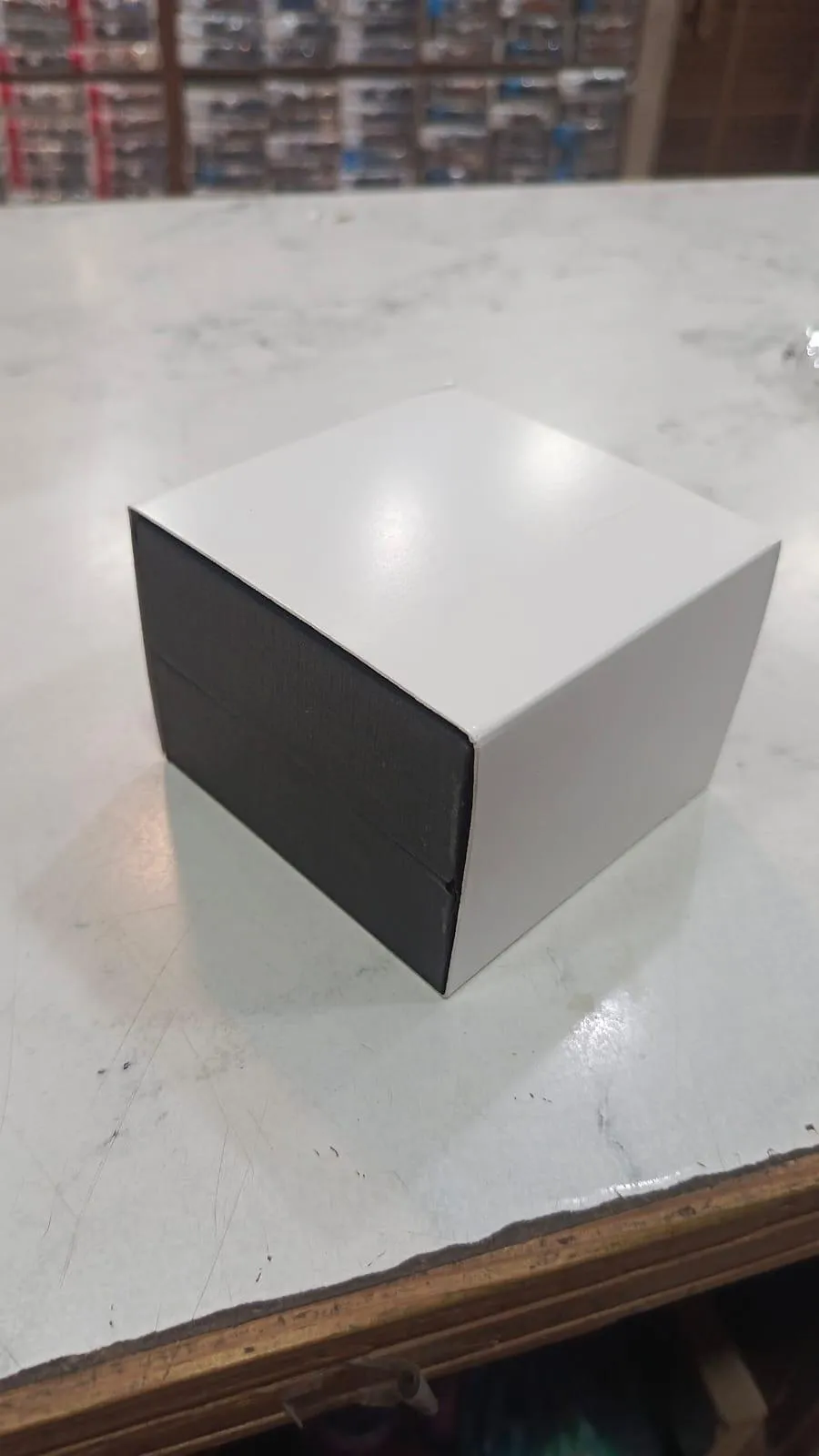 High Quality Gift Box for Watches and Jewelry - Art# M247 - Bl.Fol Box - BF90085-0001