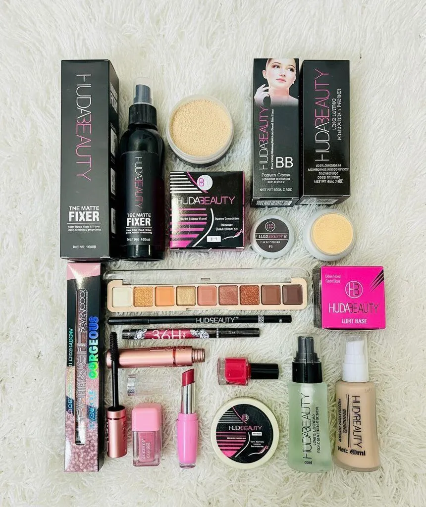 12 in 1 Makeup Deal With (9 in 1 Premium Eyeshadow Stick)