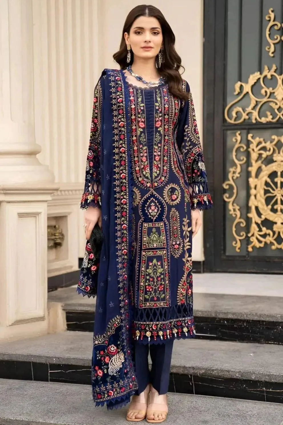 3 Pcs Women's Unstitched Embroidered Suit