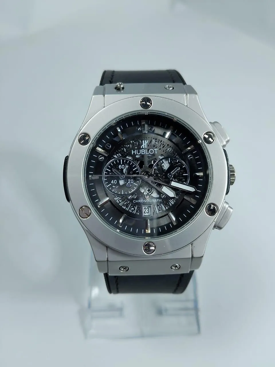 Luxury Style Chronograph Men Watch – Stainless Steel Case with Leather Strap