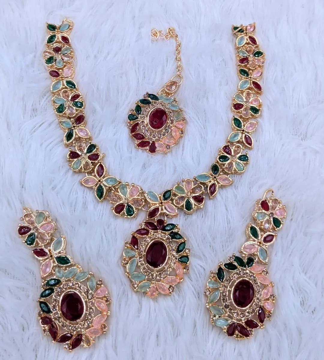 Fancy Artificial Stones Artificial Set