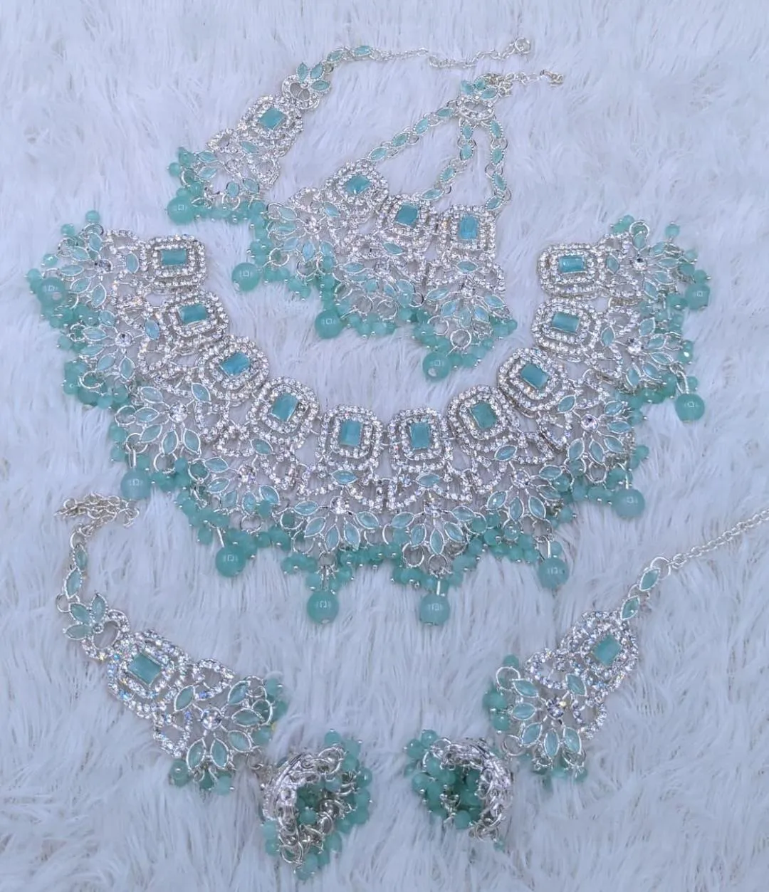 Flower Design Pearl Artificial Set