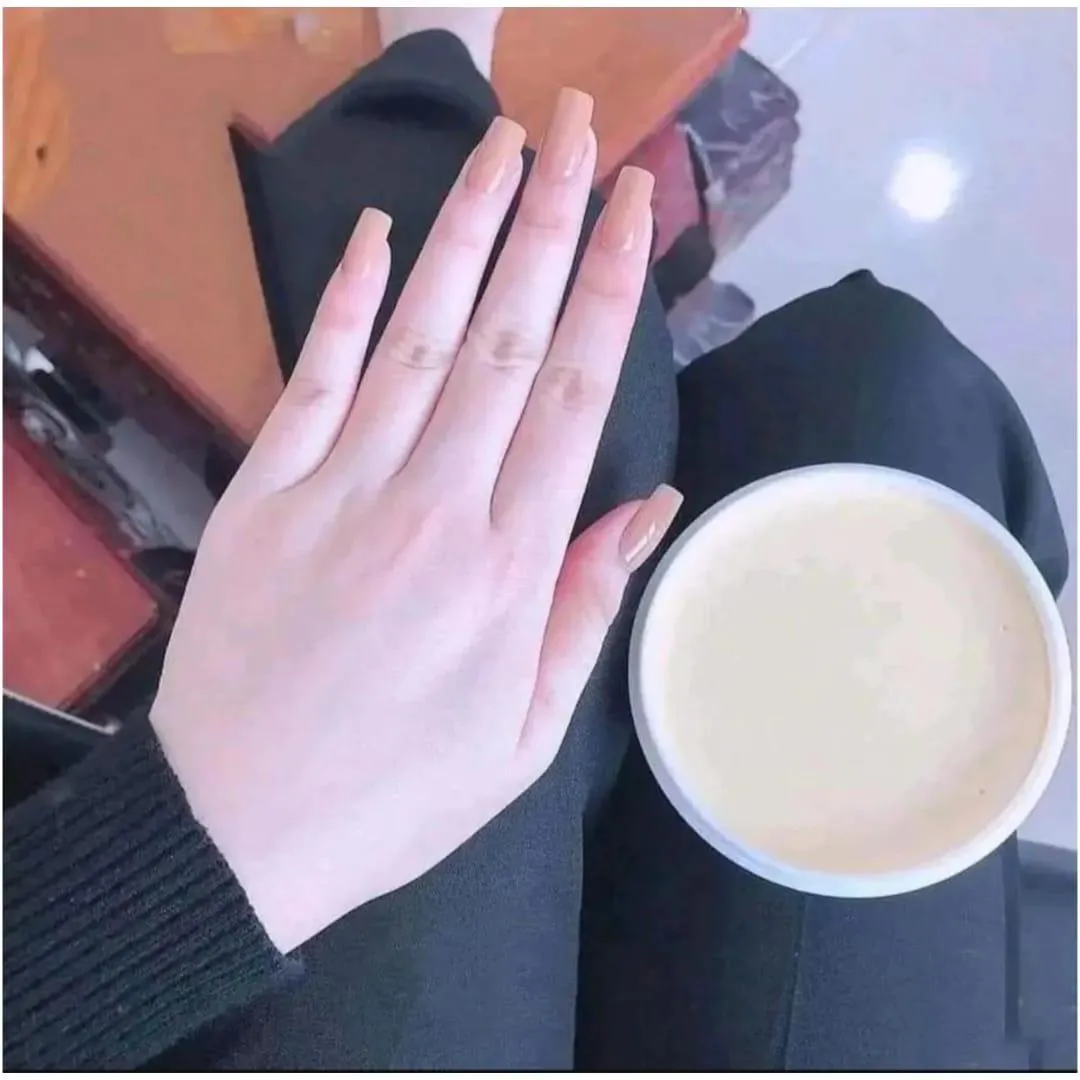 Zafrani Whitening Hand And Foot Cream - 1 Pcs (15ml)