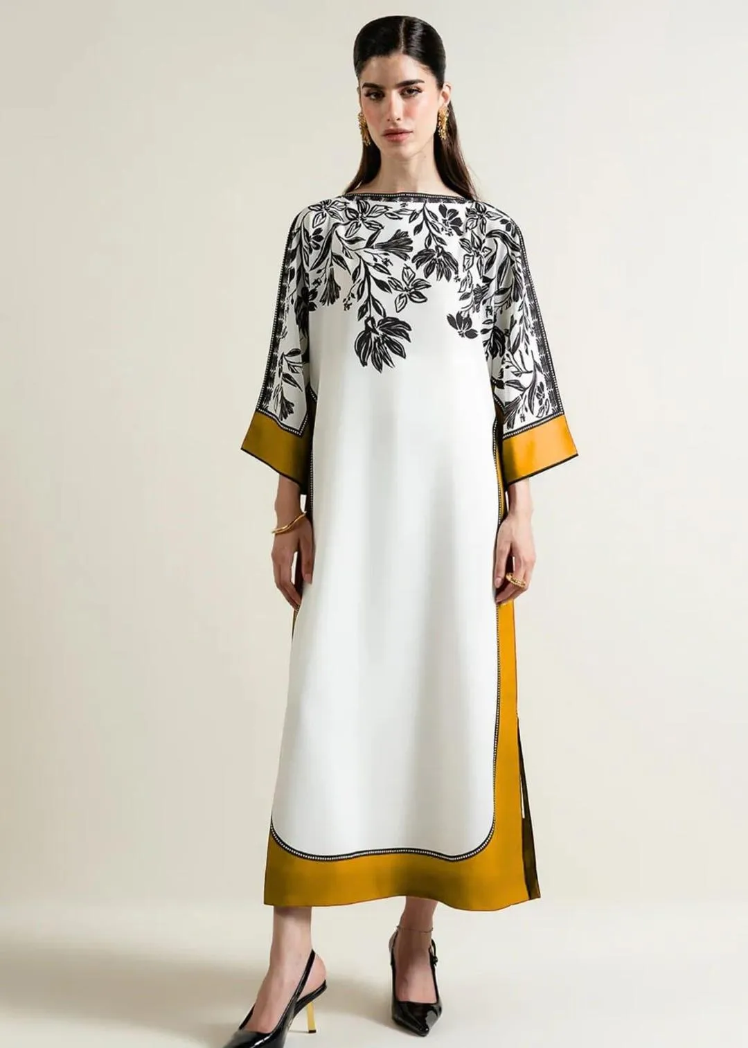 3 Pcs Women's Stitched Lawn Printed Kaftan Suit