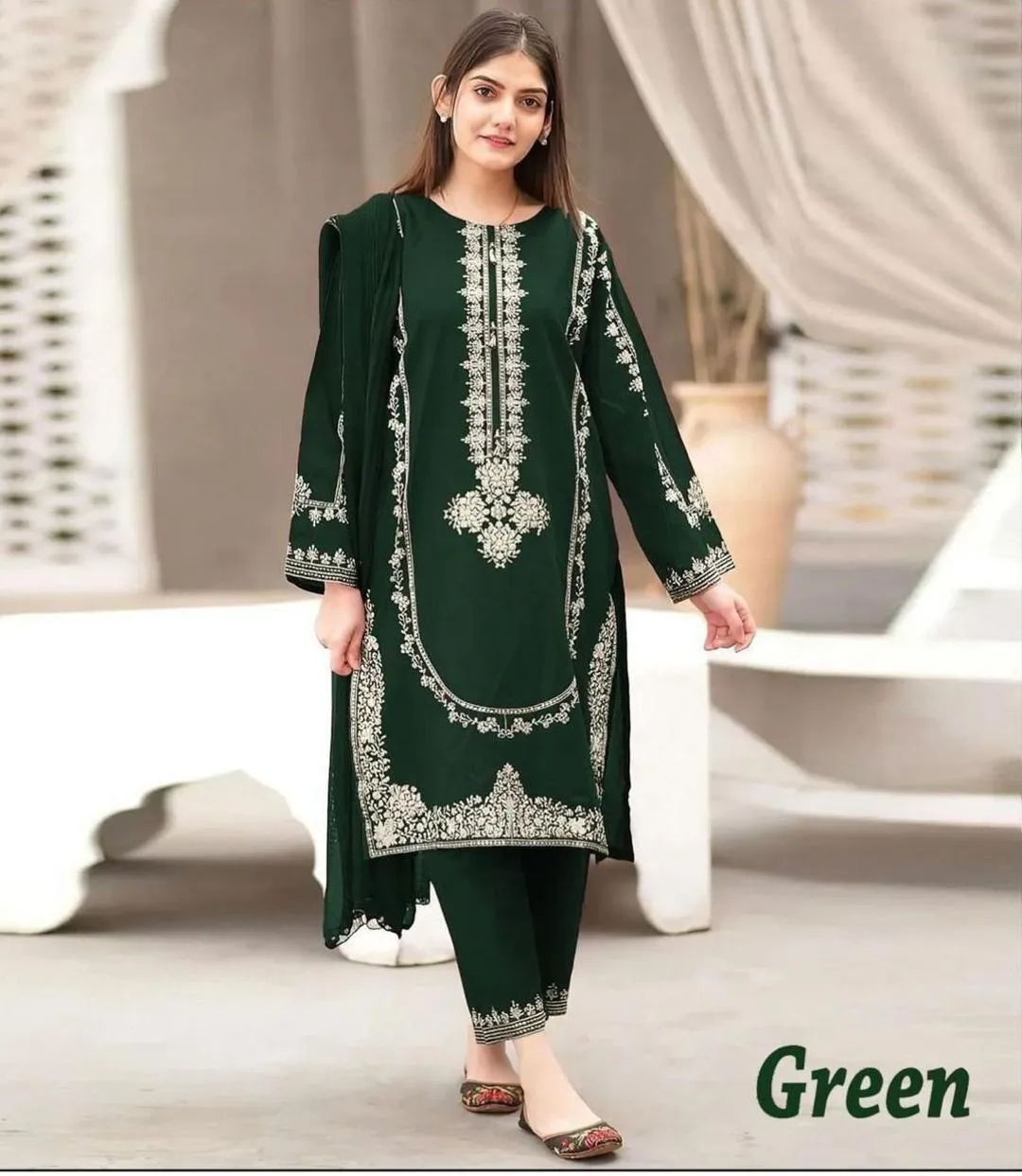 2 Pcs Women's Unstitched Embroidered Suit
