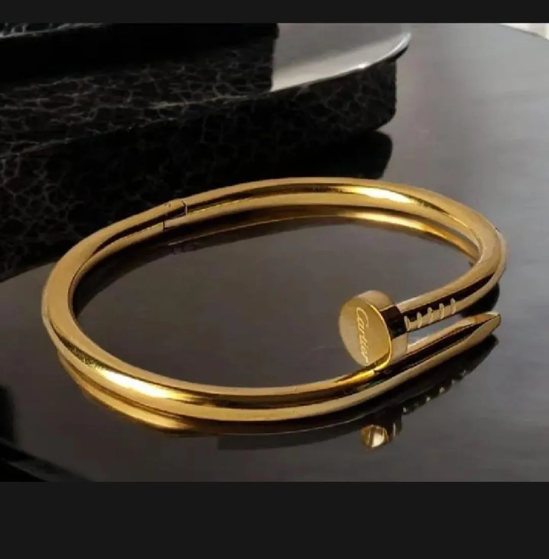 1 Pc Antique Design Gold Plated Kara Bracelet