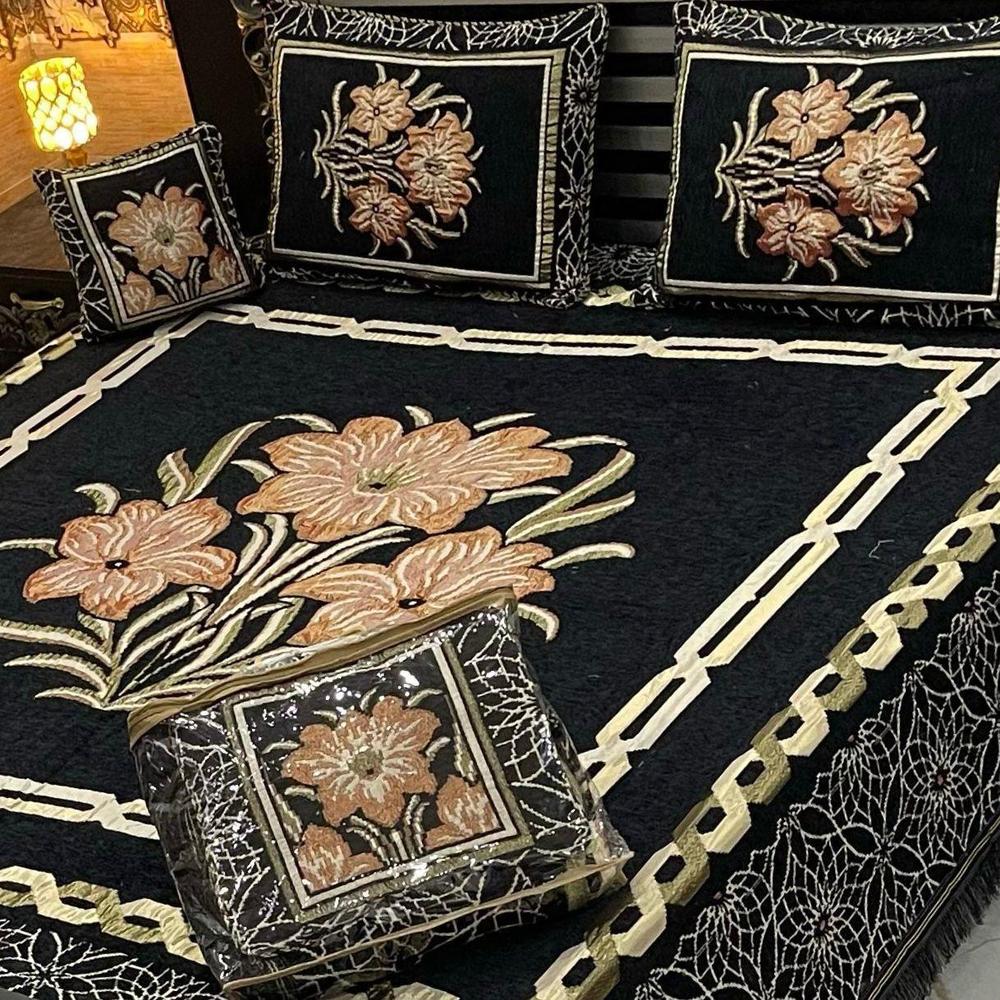 4 Pcs Velvet Jacquard Embroidered Double Bedsheet