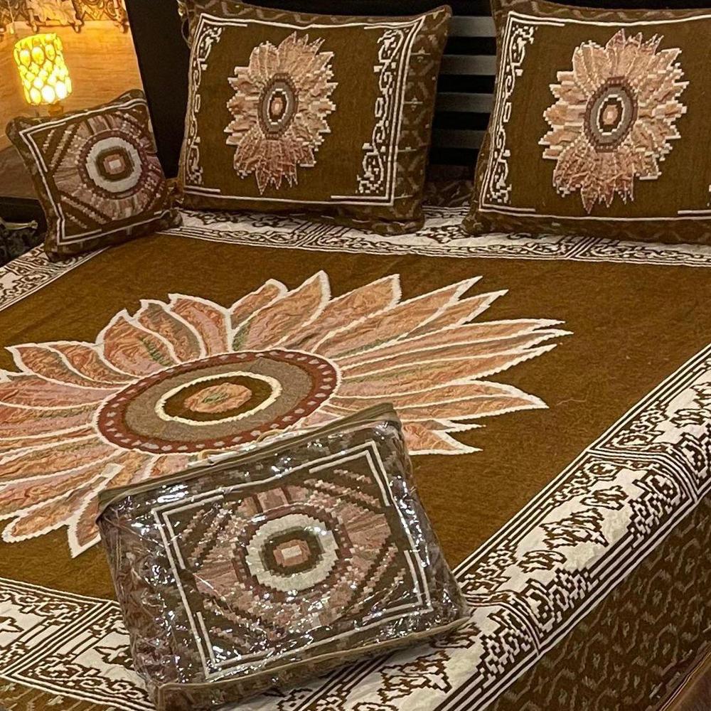 4 Pcs Velvet Jacquard Embroidered Double Bedsheet