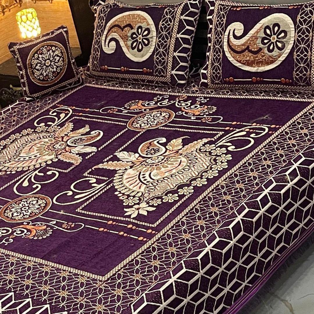 4 Pcs Velvet Jacquard Embroidered Double Bedsheet