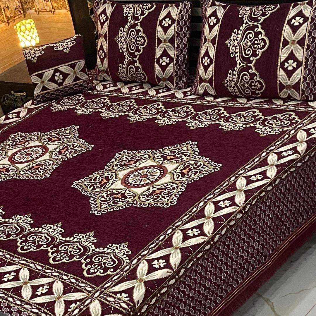 4 Pcs Velvet Jacquard Embroidered Double Bedsheet