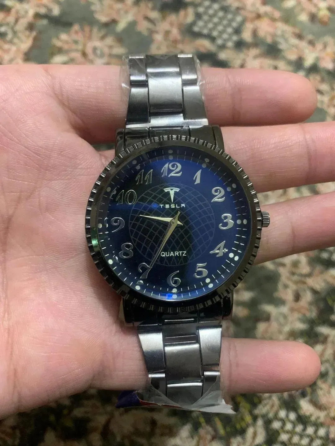 Men's Skin Friendly Strap Watch