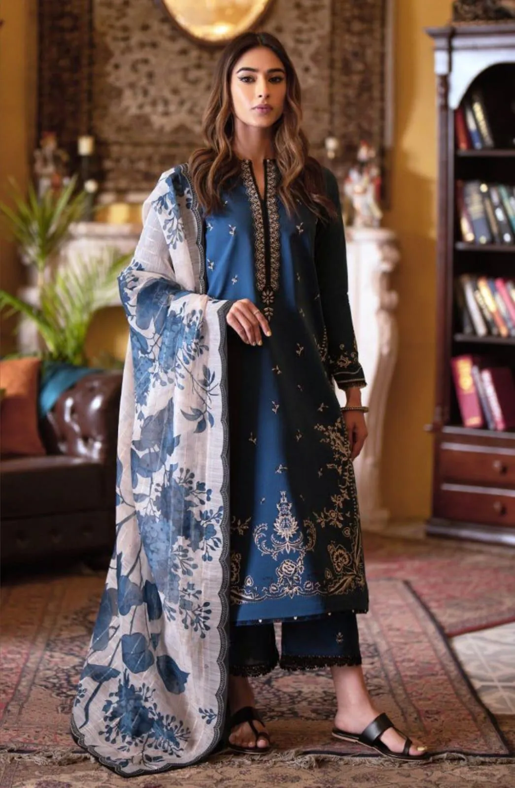 3 Pcs Women's Unstitched Embroidered Suit