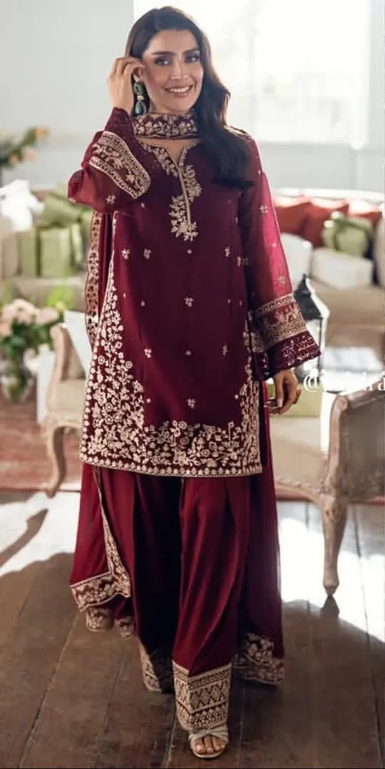 3 Pcs Women's Unstitched Embroidered Suit