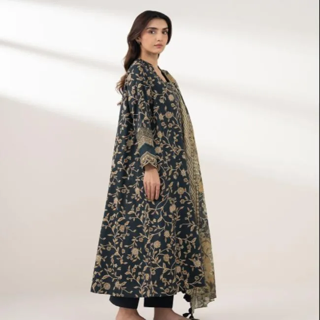 3 Pcs Women's Unstitched Printed Suit