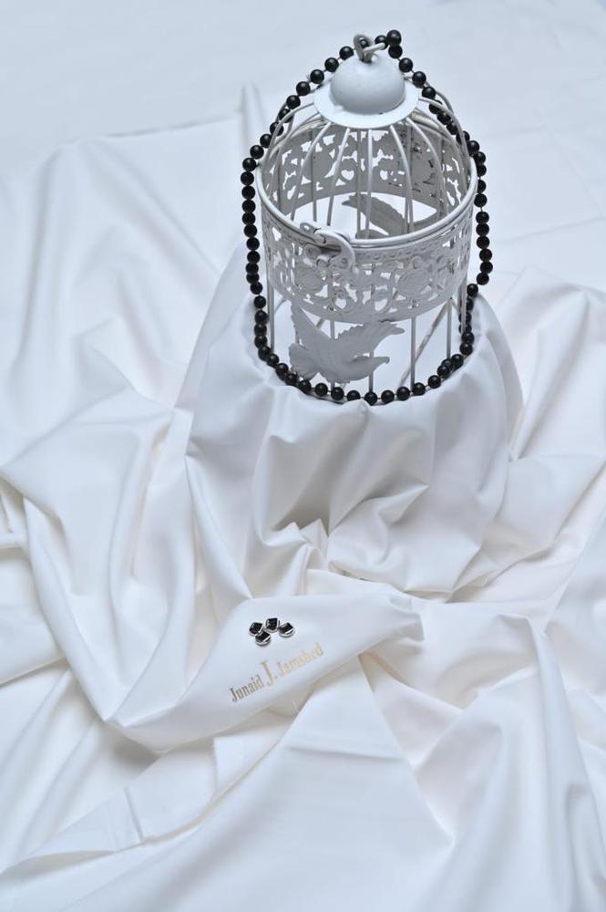 Men's Unstitched Wash And Wear Plain Suit