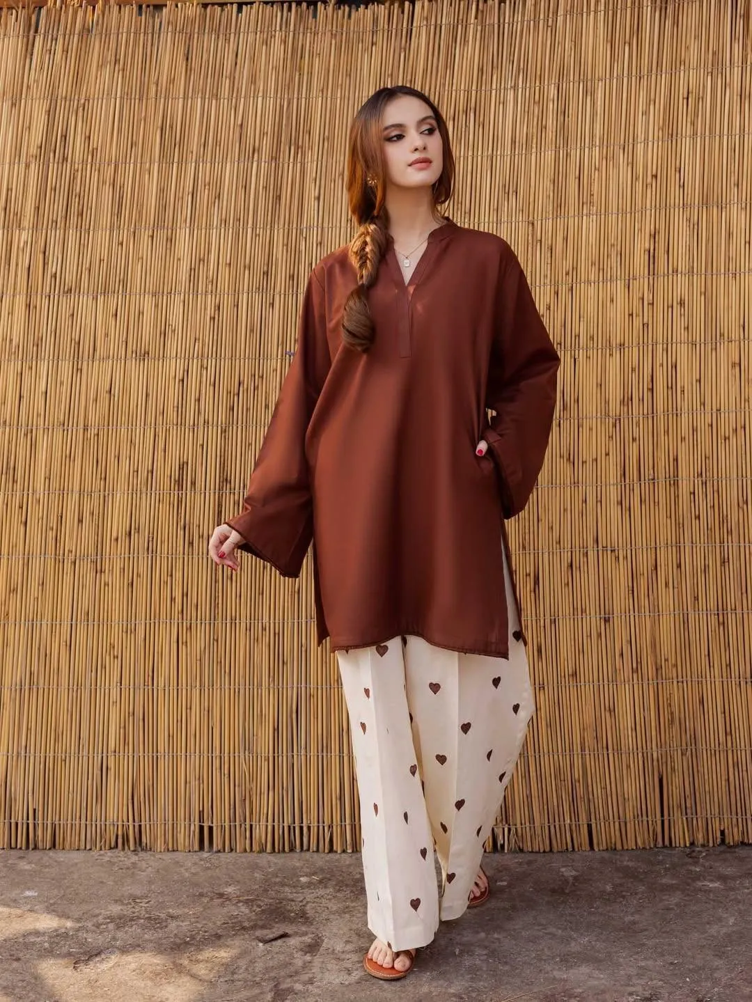 Women Linen 2Pcs Set Brown V-Neck Shirt & Embroidered Trouser