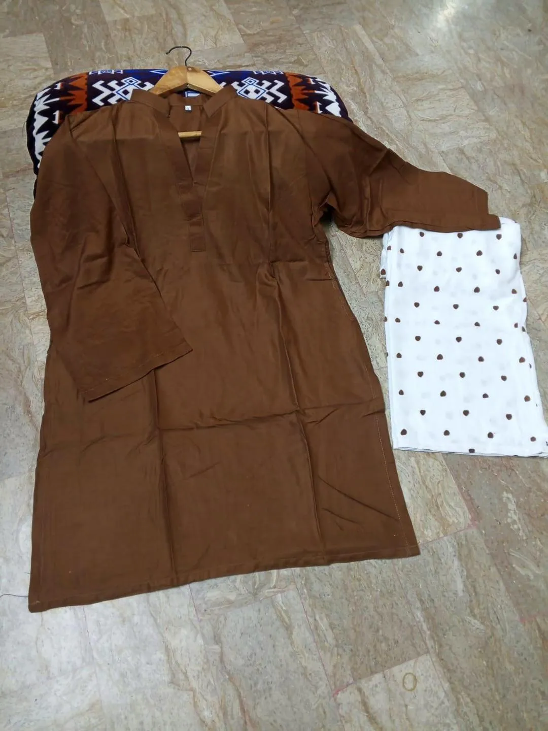 Women Linen 2Pcs Set Brown V-Neck Shirt & Embroidered Trouser