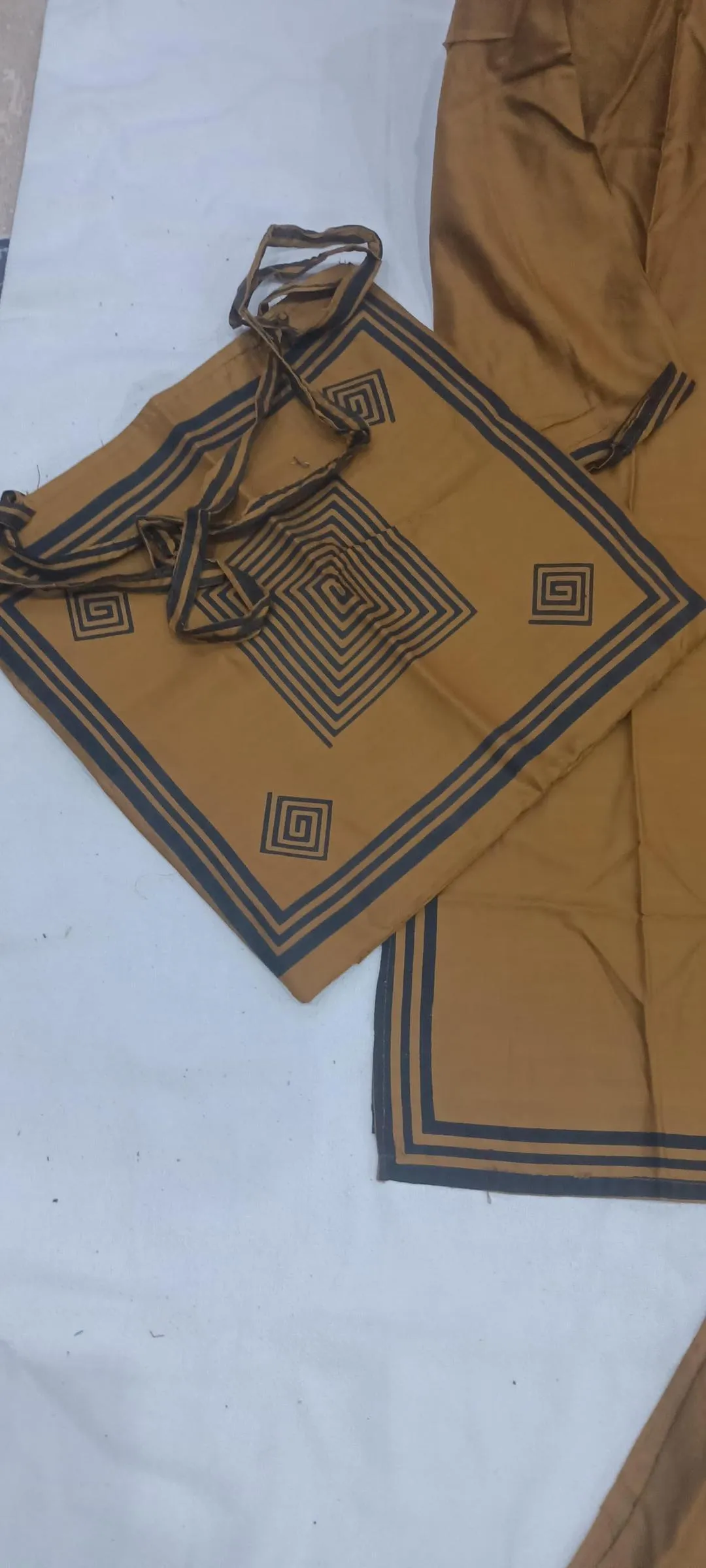 Brown Printed Linen 3Pc Set with Bag