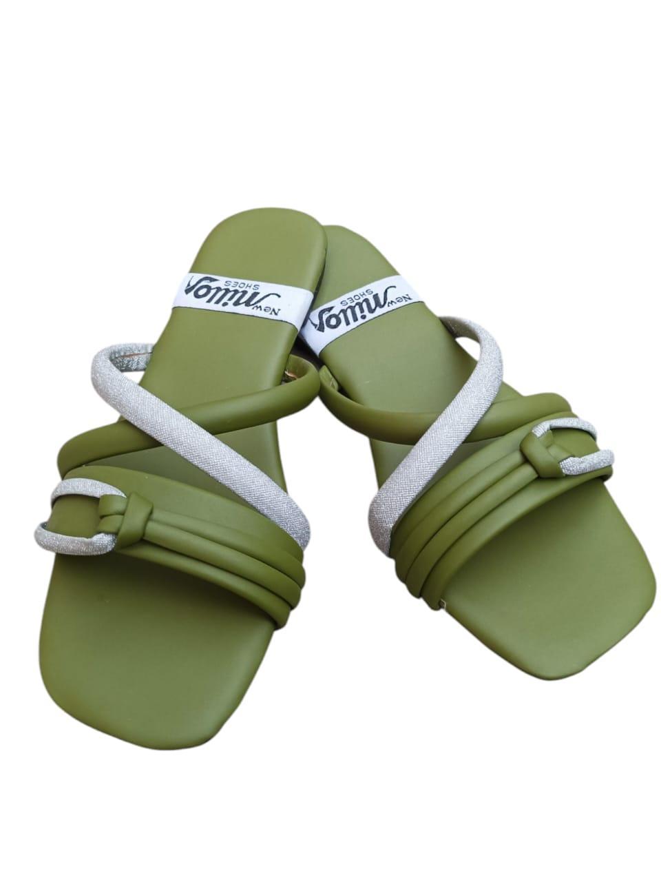 Trendy Women's PVC Casual Flats - 1 Pcs