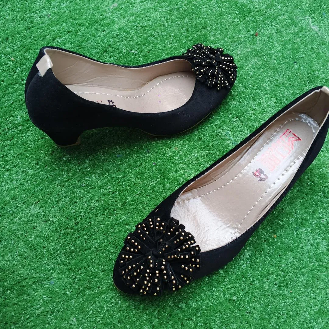 Women's Synthetic Leather Semi-Formal Pumps