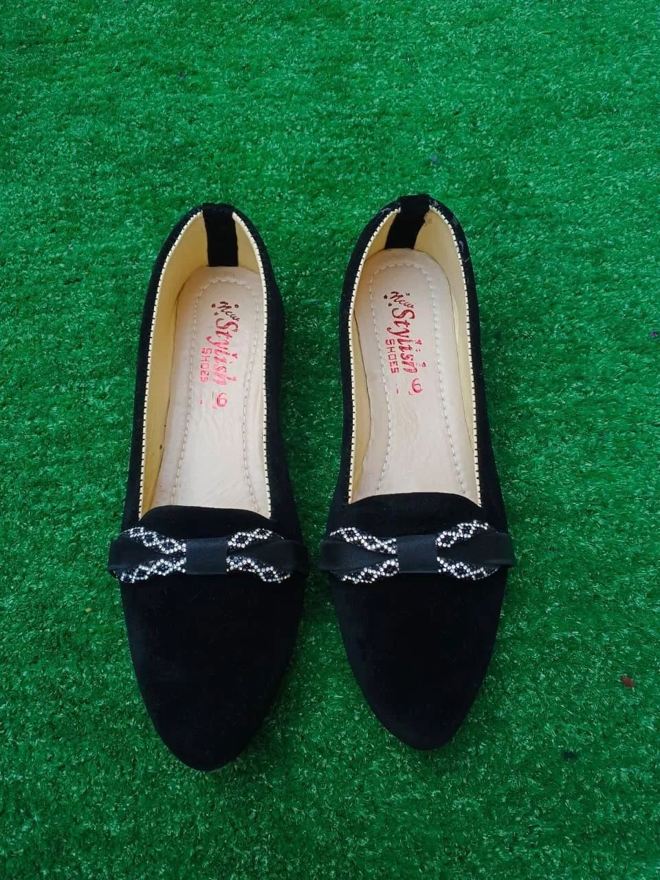 Women's Velvet Fancy Pumps