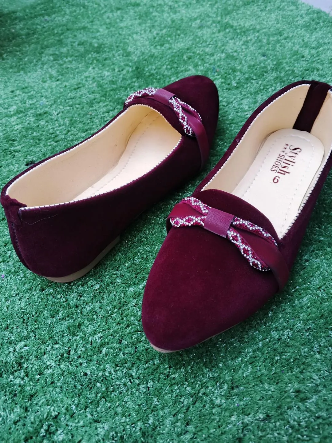 Women's Velvet Fancy Pumps