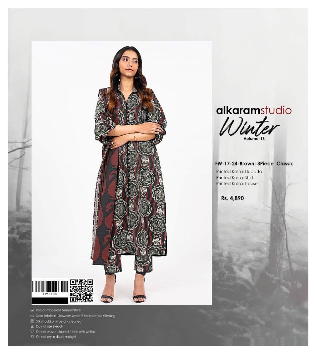 3 Pcs Women's Unstitched Printed Suit