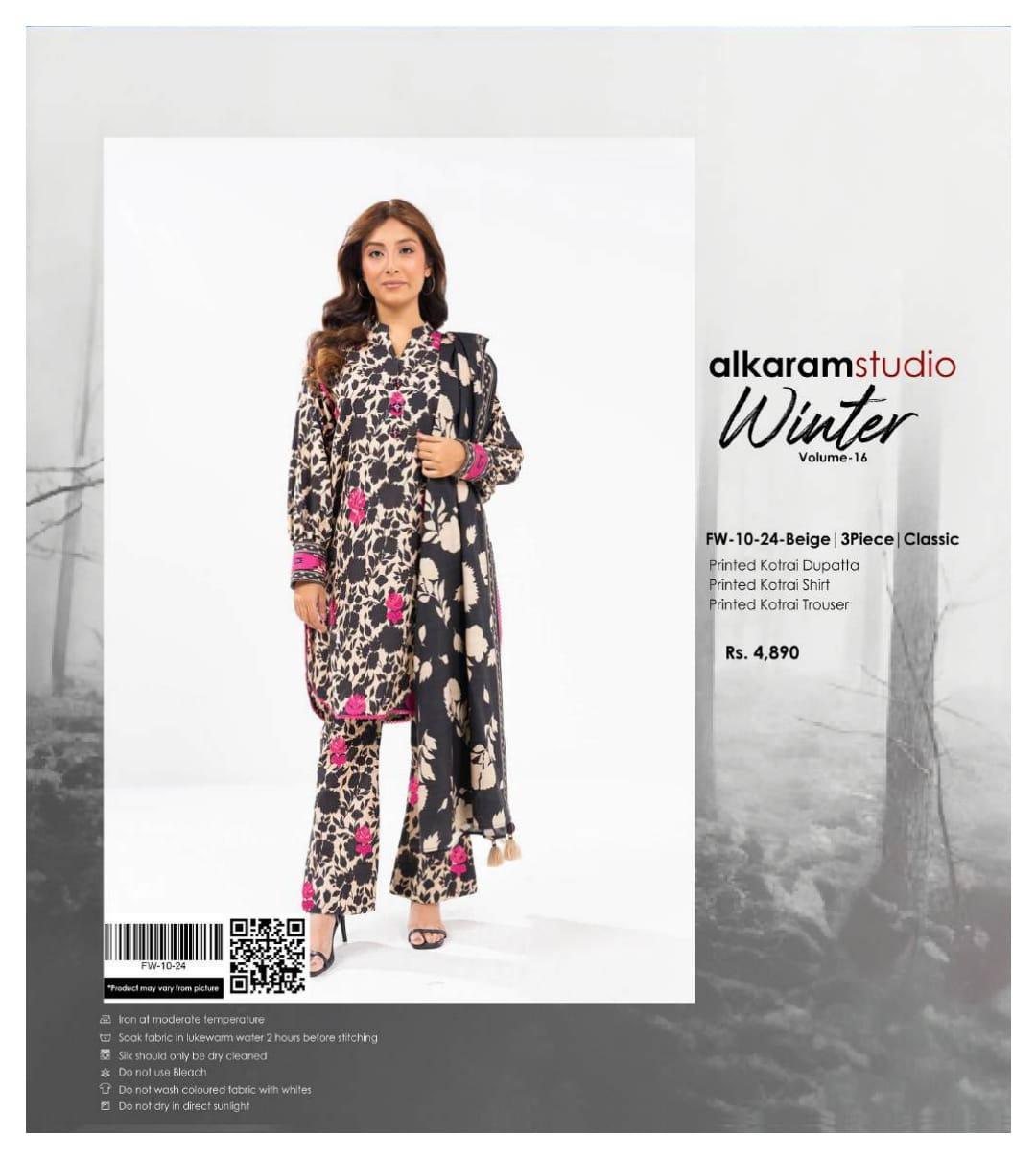 3 Pcs Women's Unstitched Printed Suit