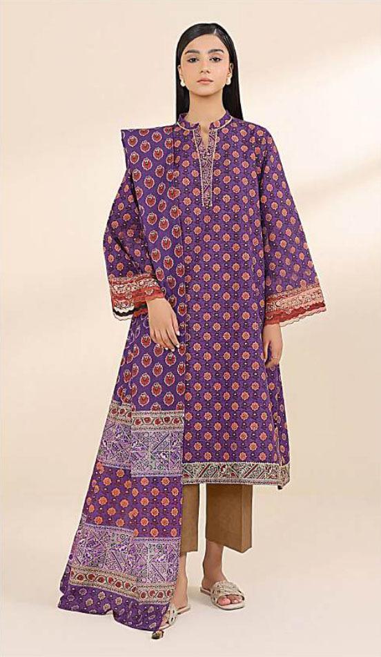3 Pcs Women's Unstitched Printed Suit