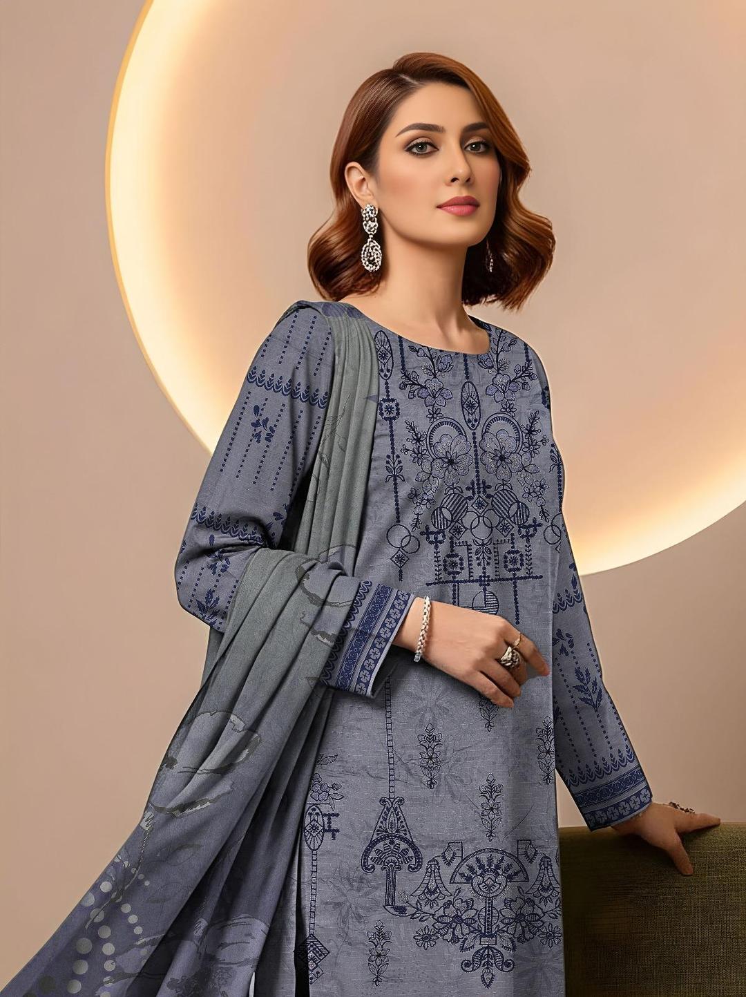 3 Pcs Women's Unstitched Embroidered Suit