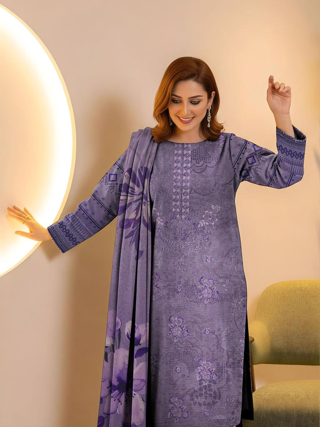 3 Pcs Women's Unstitched Embroidered Suit