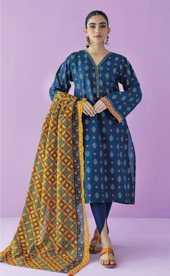 3 Pcs Women's Unstitched Khaddar Printed Suit