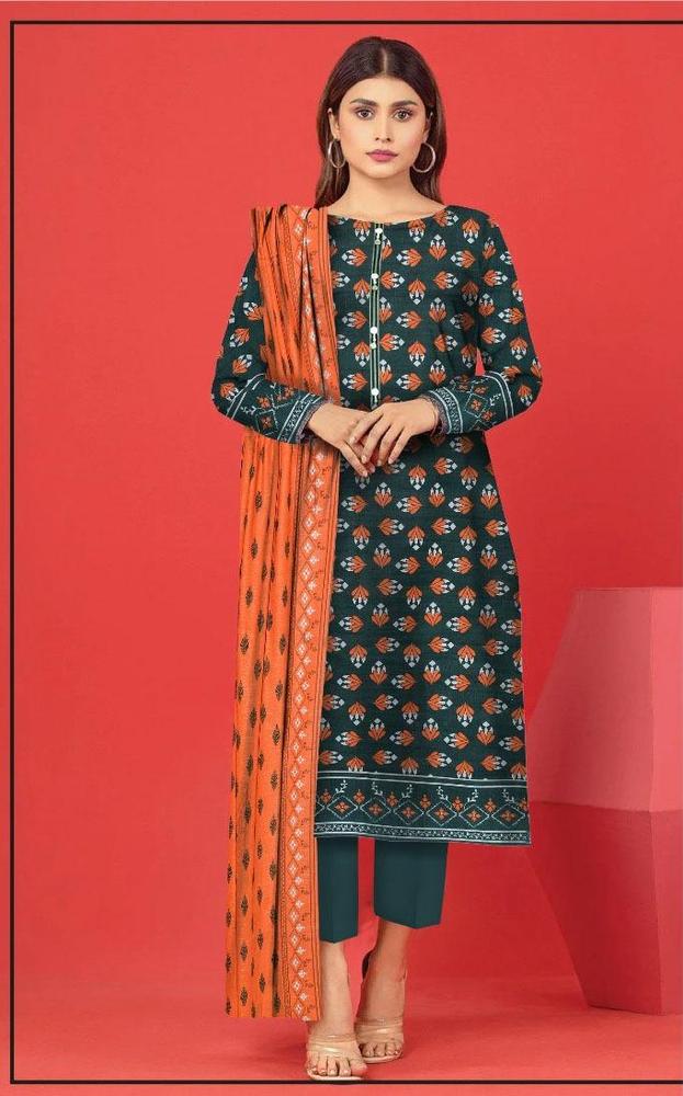 3 Pcs Women's Unstitched Khaddar Printed Suit