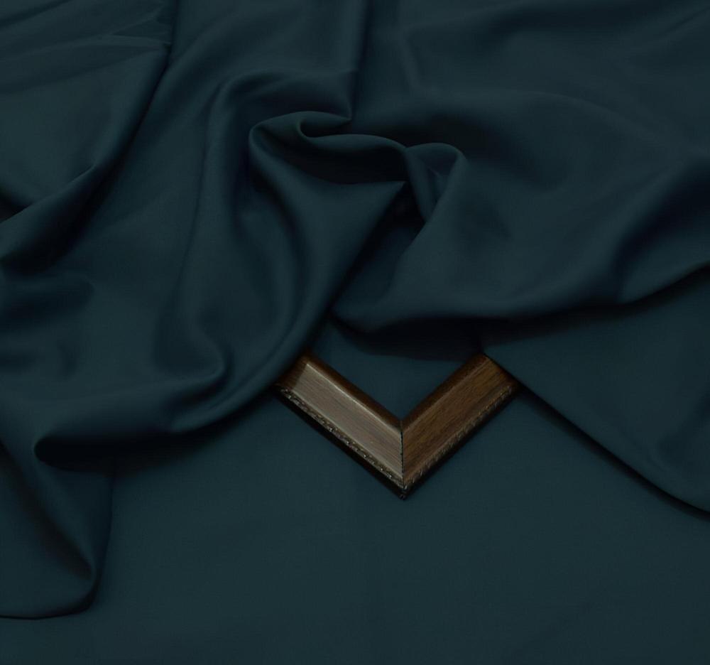 Men’s Unstitched Wash And Wear Plain Suit