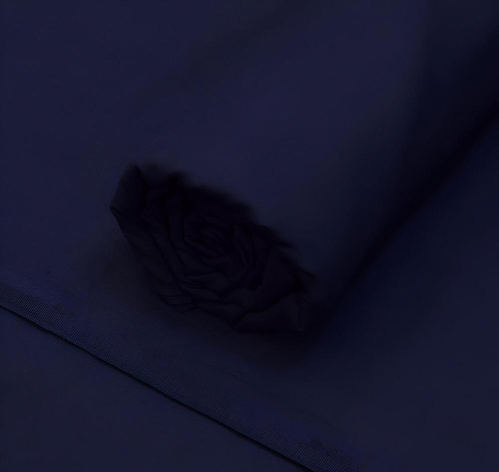 Men’s Unstitched Wash And Wear Plain Suit