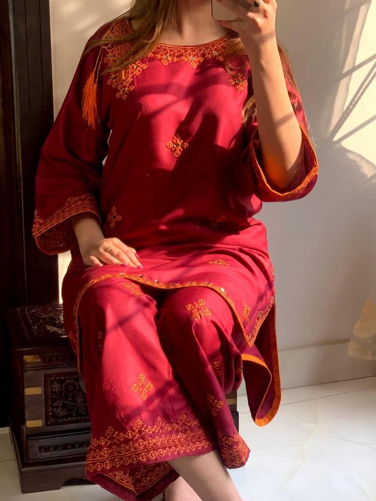 2 Pcs Women's Stitched Linen Embroidered Shirt And Trouser