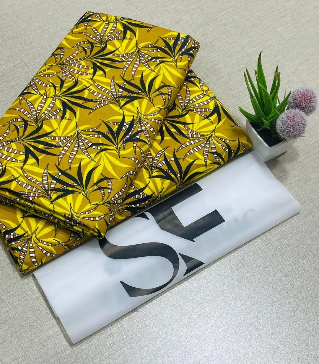 2 Pcs Women's Unstitched Printed Suit view 2