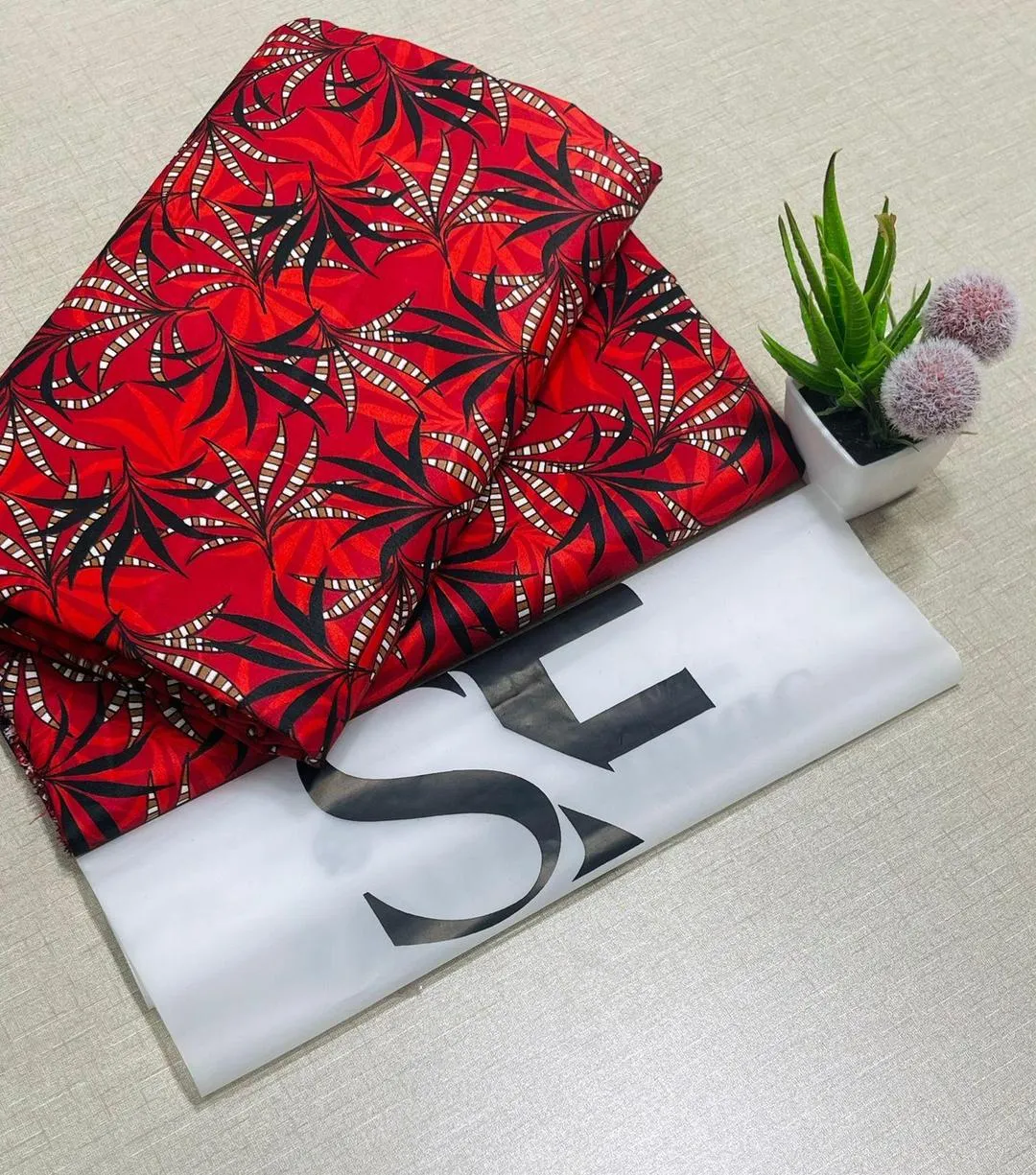 2 Pcs Women's Unstitched Printed Suit view 2