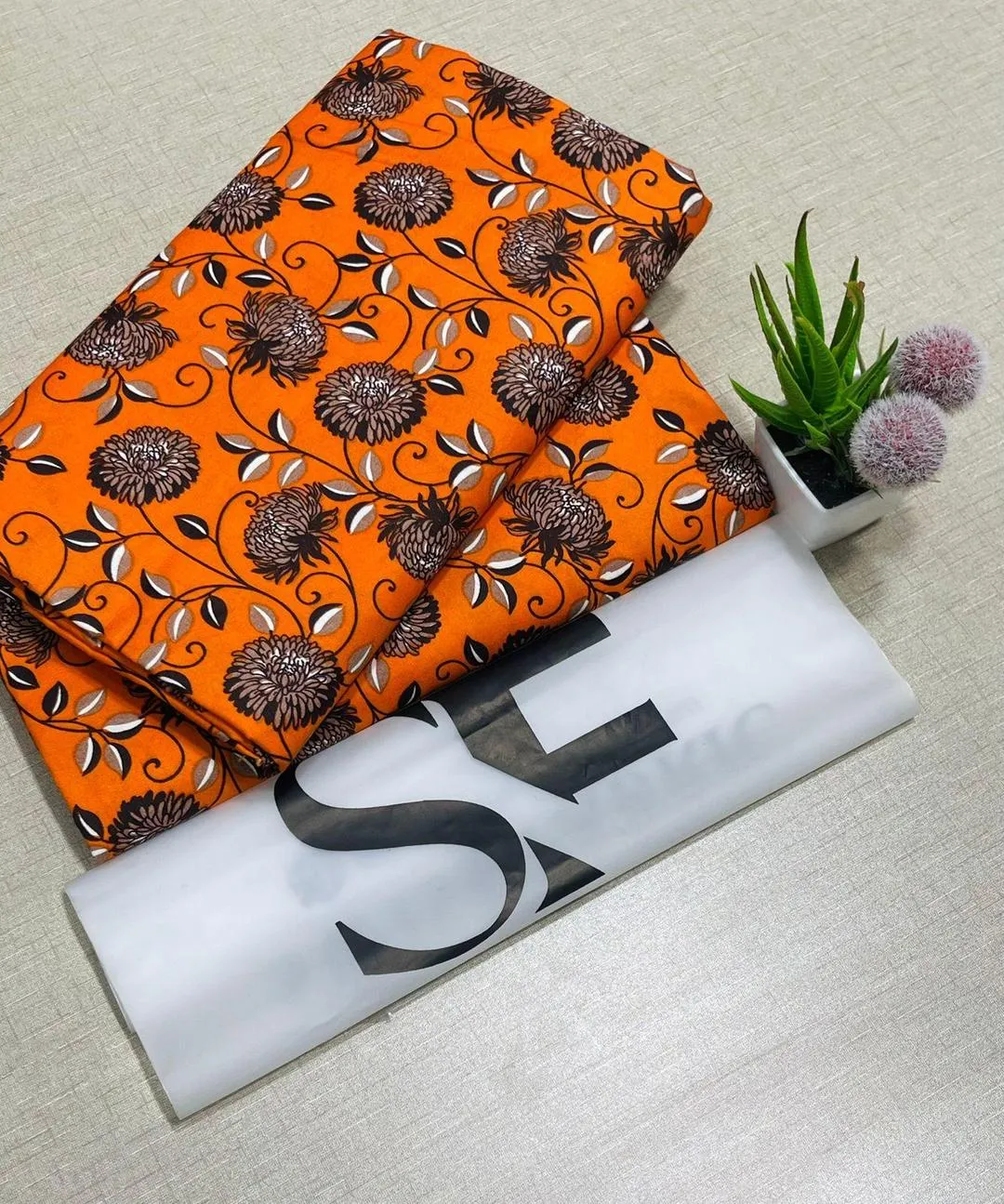 2 Pcs Women's Unstitched Printed Suit view 2