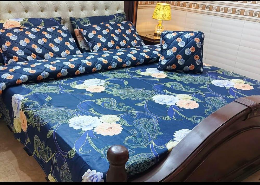7 Pcs Danier Printed Double Bed Comforter Set