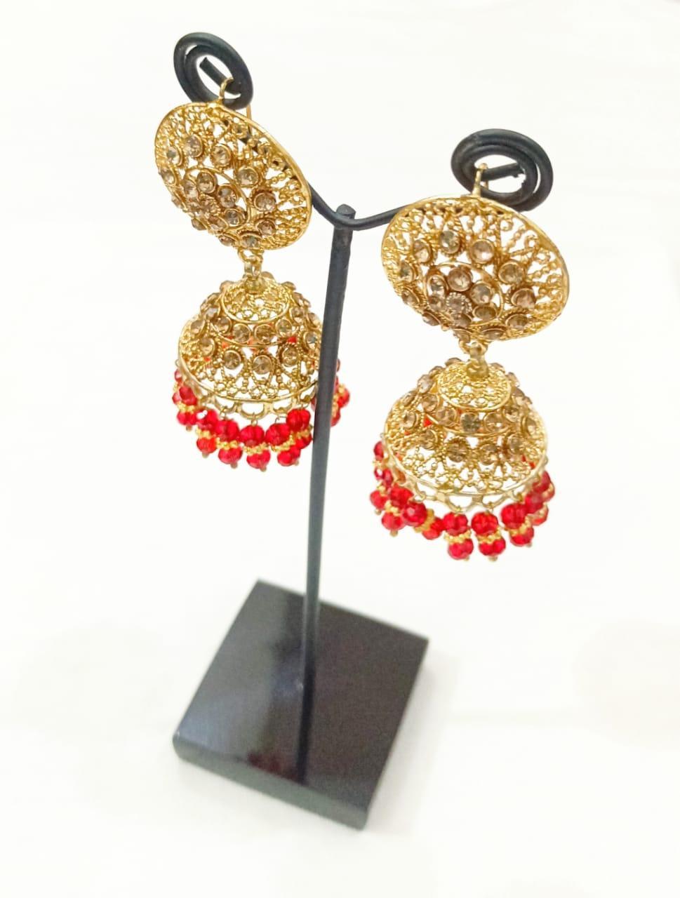 Women's Beautiful Jhumka Pair